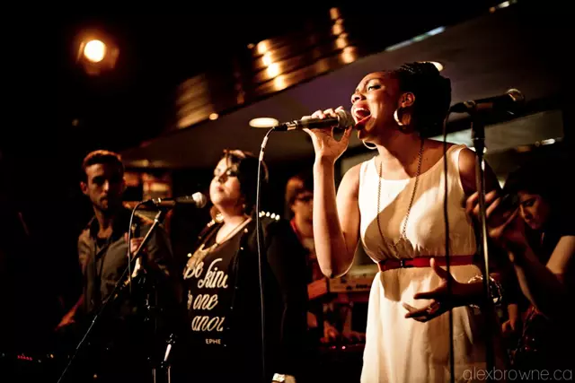 Live Music & Bands: The Digs 9