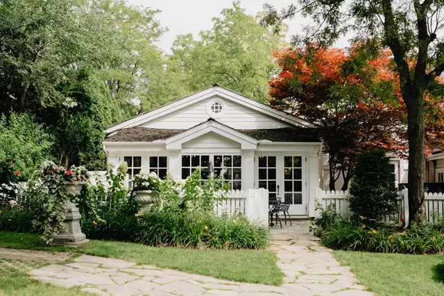 Mansions/Houses: The Doctor's House 8