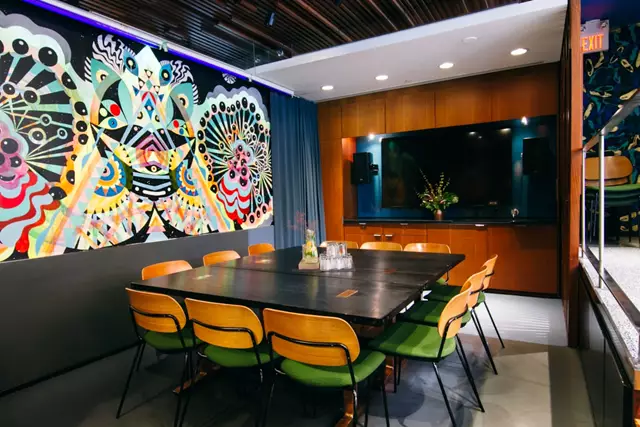 Hotels: The Drake Hotel 2