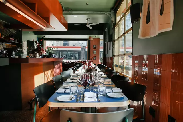 Hotels: The Drake Hotel 18