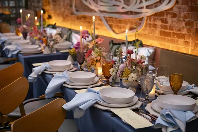 Hotels: The Drake Hotel 9