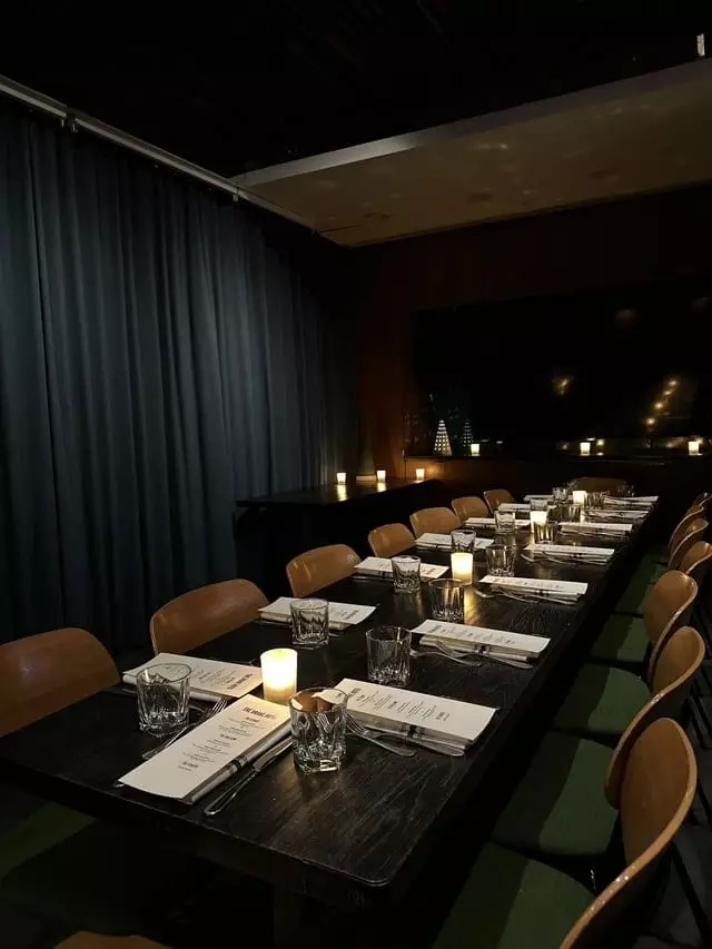 Hotels: The Drake Hotel 14