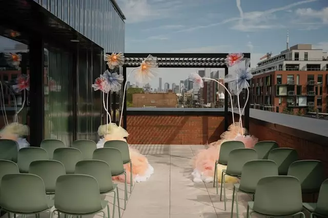 Hotels: The Drake Hotel 6