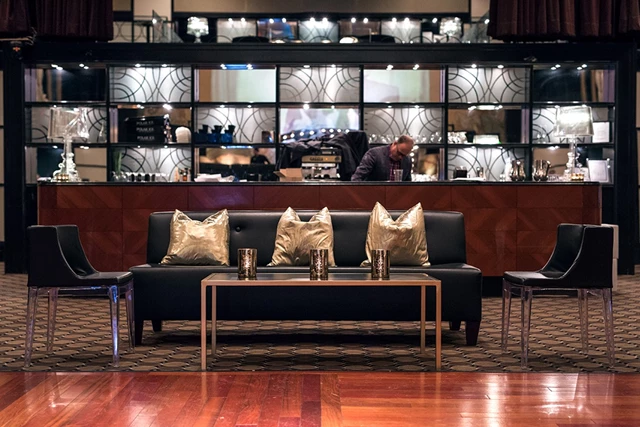 Historic Venues: The Eglinton Grand 8