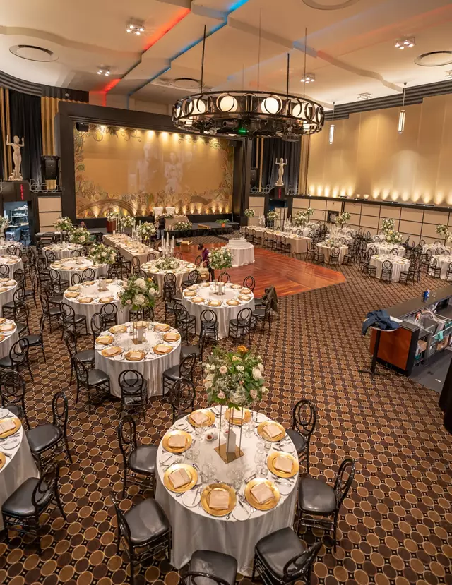 Historic Venues: The Eglinton Grand 3