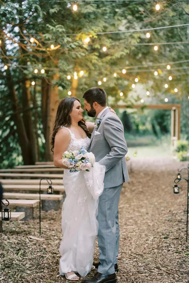 Barn Venues: The Fieldstone Barn 25