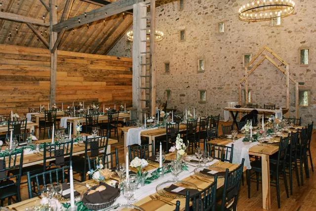 Barn Venues: The Fieldstone Barn 1