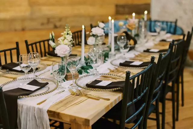 Barn Venues: The Fieldstone Barn 6