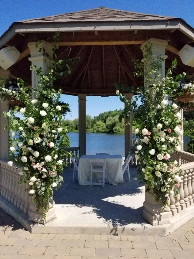 The Flower 597, Toronto