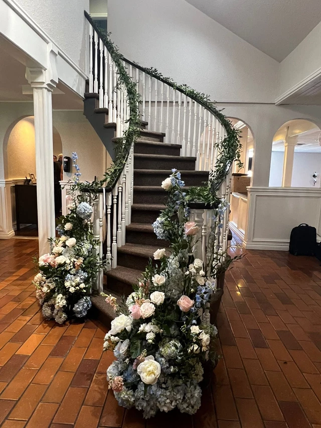 Mansions/Houses: The Glen 7