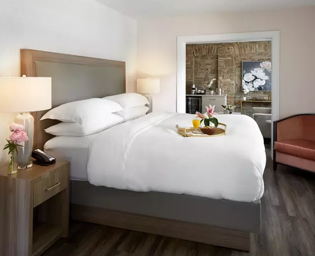 Mansions/Houses: The Glenerin Inn & Spa 22