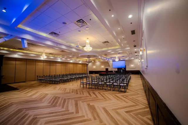 Banquet Halls: The Guelph Estate Convention Center and Banquet Hall 2