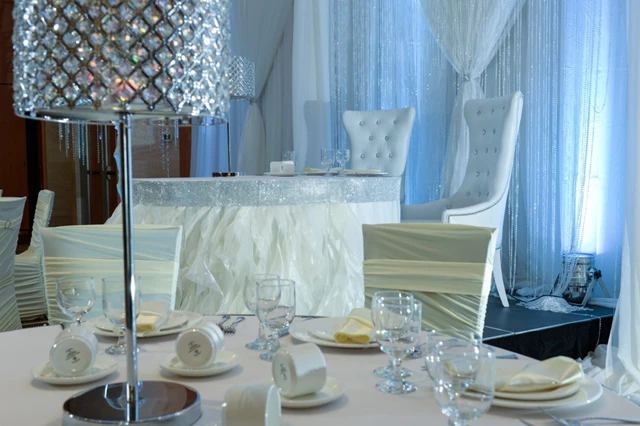 Banquet Halls: The Hallcrown 12