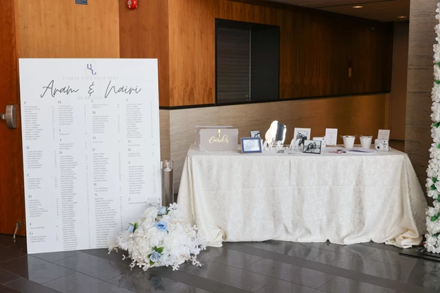 Banquet Halls: The Hallcrown 8