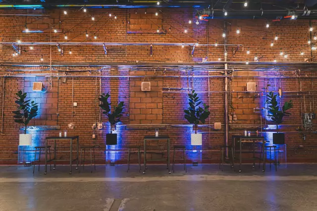 Breweries: The Henderson  Toronto 5