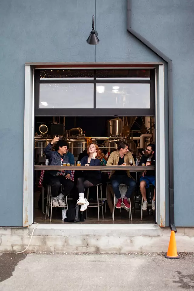 Breweries: The Henderson  Toronto 5