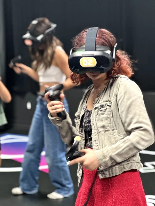 Totally Immersive Untethered VR Competitive Gaming Arena