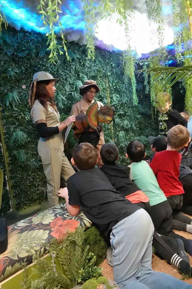 Entertainment Venues: The JunXion 9