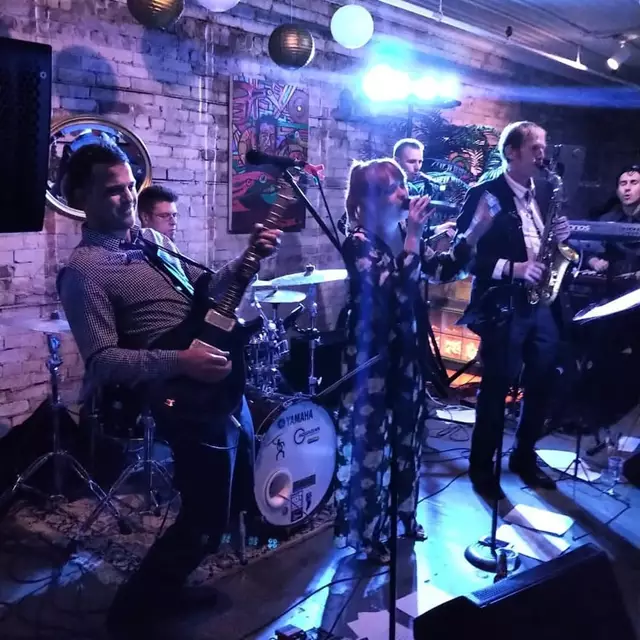 Special Event Venues: The Lodge On Queen 4