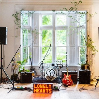 Live Music & Bands: The Lonely Hearts 10