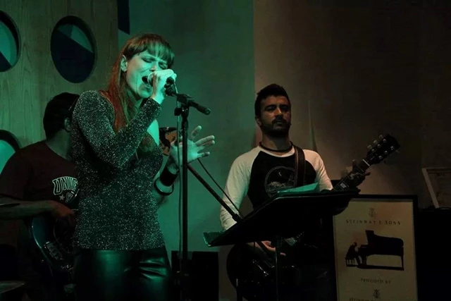 The Moonwalks, Toronto