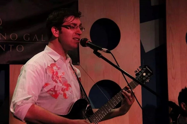 The Moonwalks, Toronto