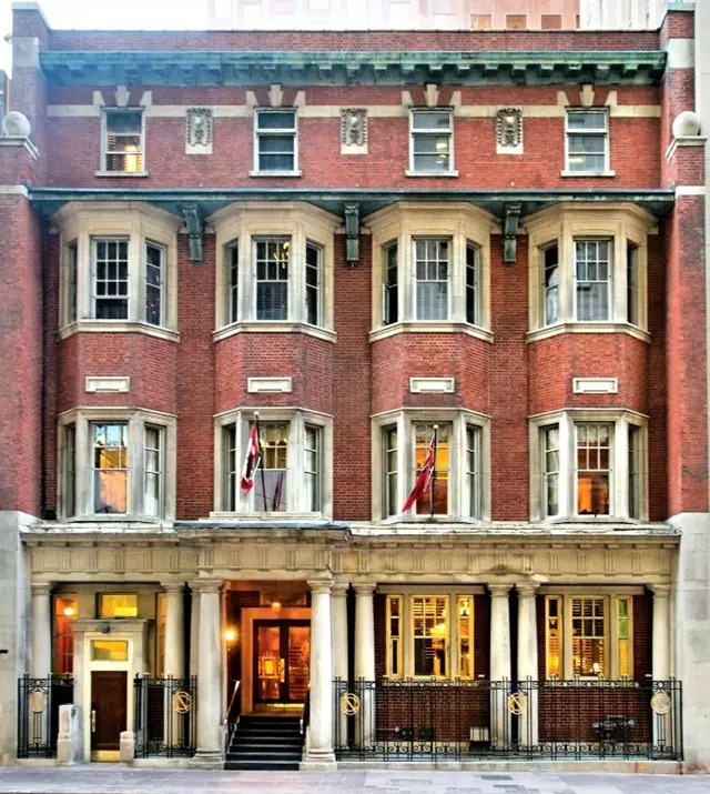 Historic Venues: The National Club 20