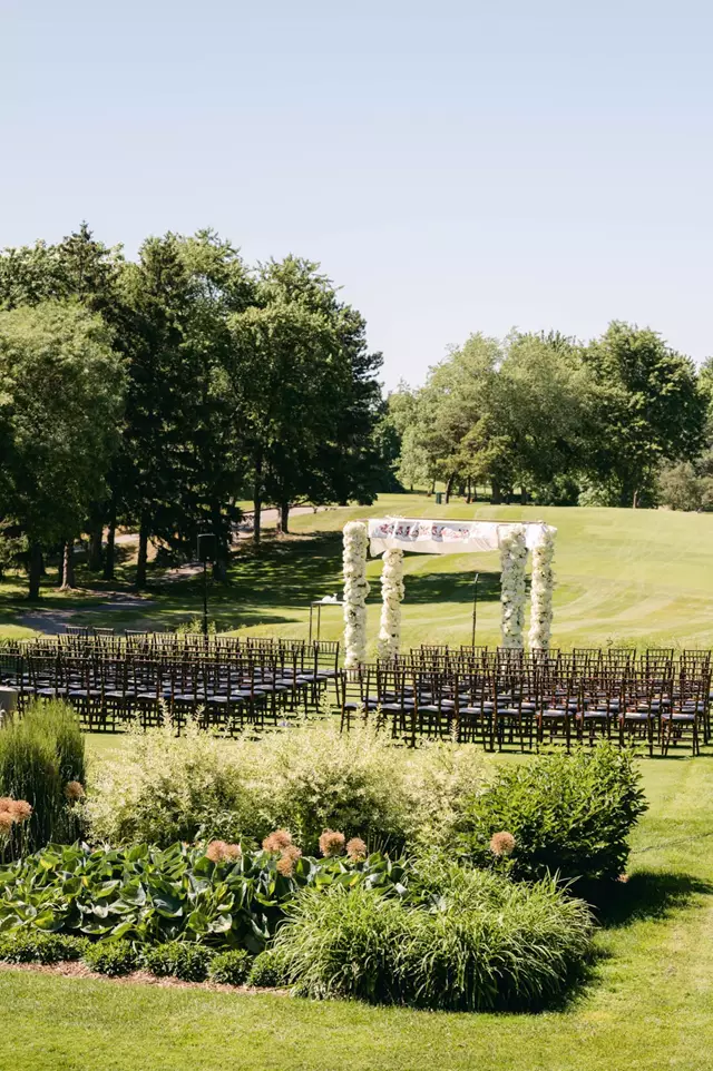 Golf & Country Clubs: The Oakdale Golf and Country Club 1