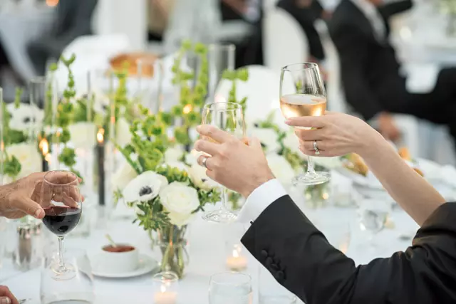 Golf & Country Clubs: The Oakdale Golf and Country Club 7