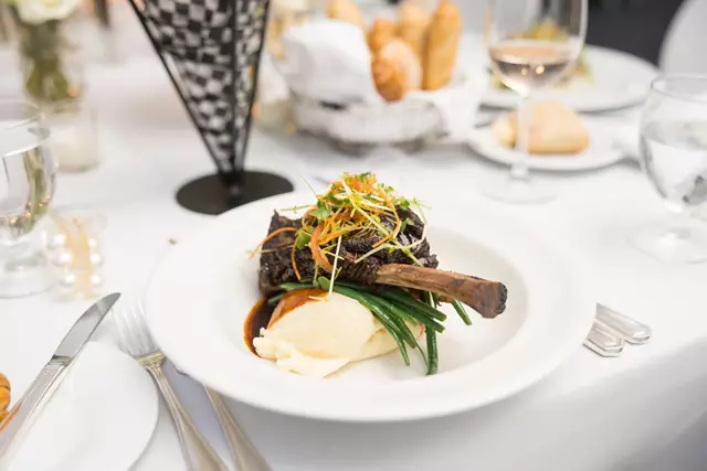 Golf & Country Clubs: The Oakdale Golf and Country Club 16