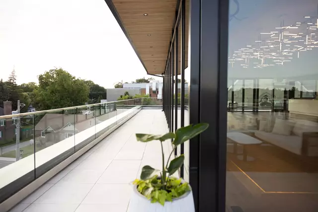 Hotels: The Postmark Hotel 22