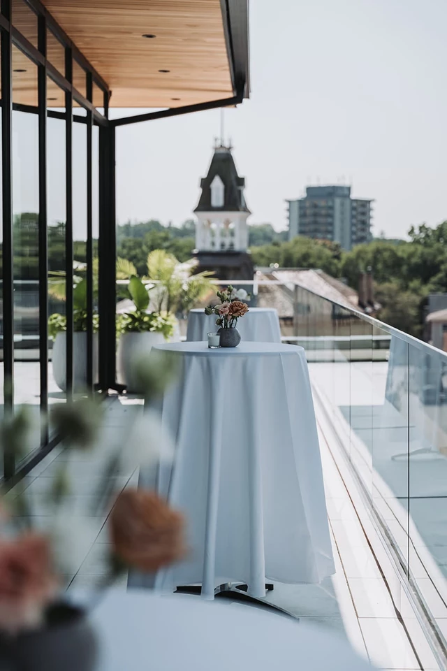 Hotels: The Postmark Hotel 3