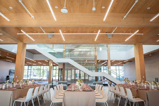 Special Event Venues: The River 6