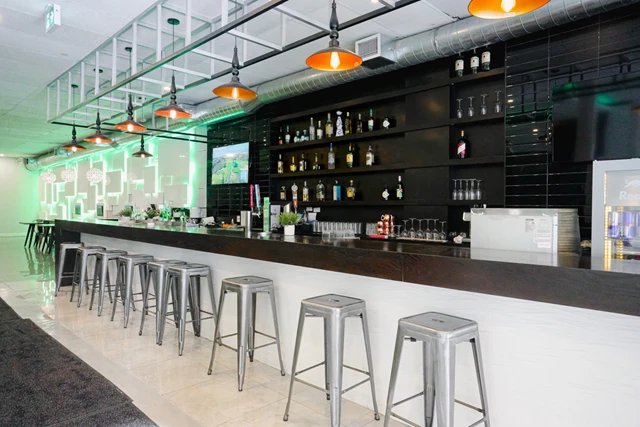 The Sand Trap Golf Simulator & Lounge, Toronto