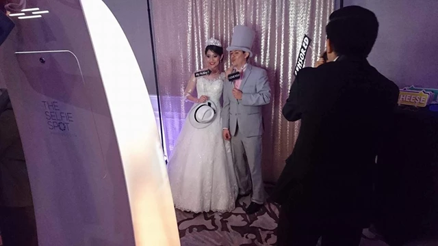 Photo Booths: The Selfie Spot Photobooth 4