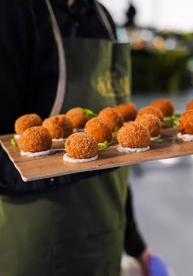 Full Service Caterers: The Social Catering & Co. 21