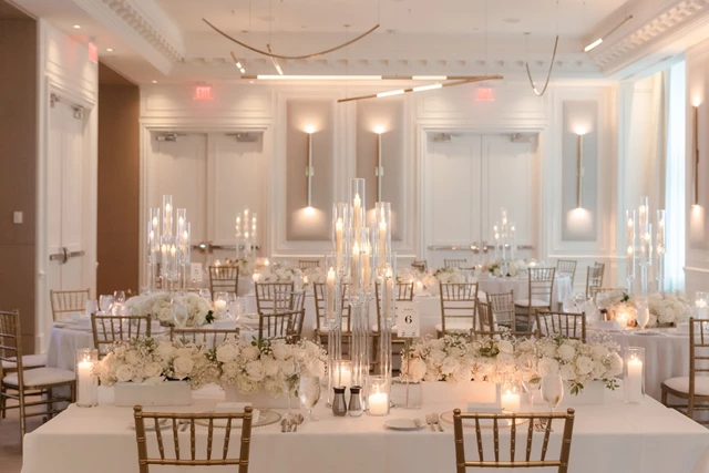 The St. Regis Toronto, Toronto