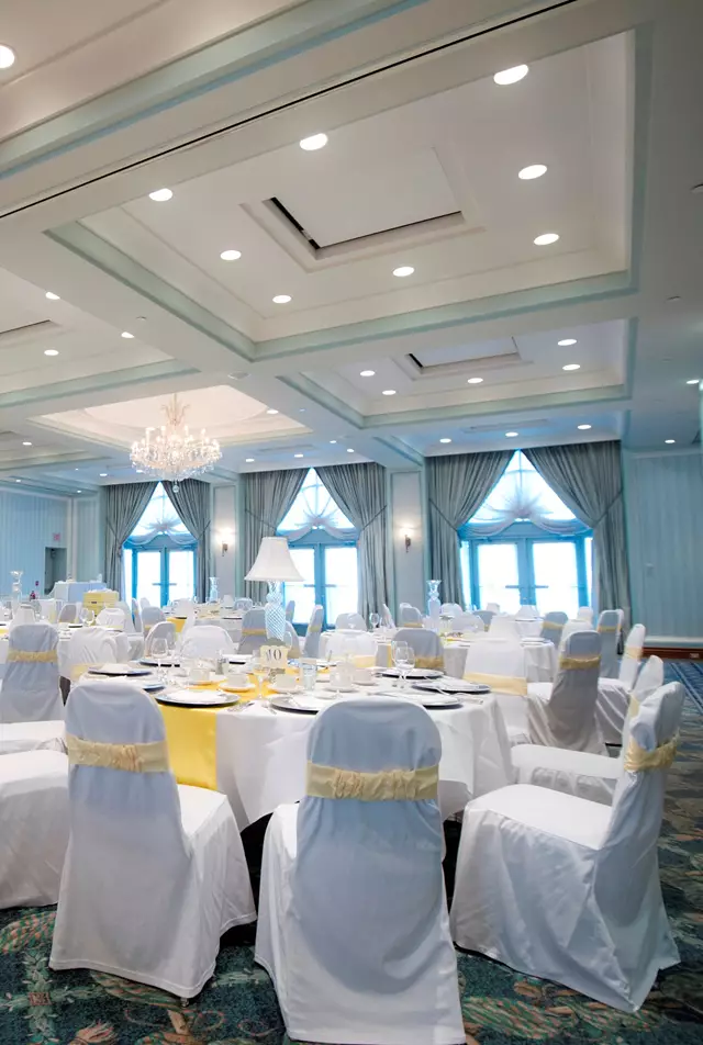 Banquet Halls: The Waterside Inn 8