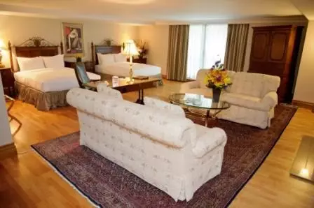 Banquet Halls: The Waterside Inn 13