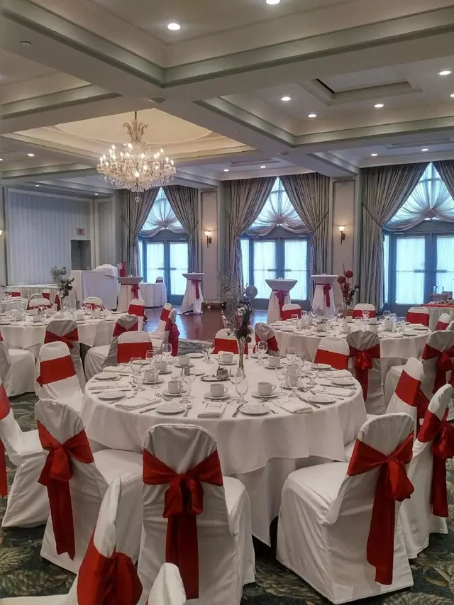 Banquet Halls: The Waterside Inn 5