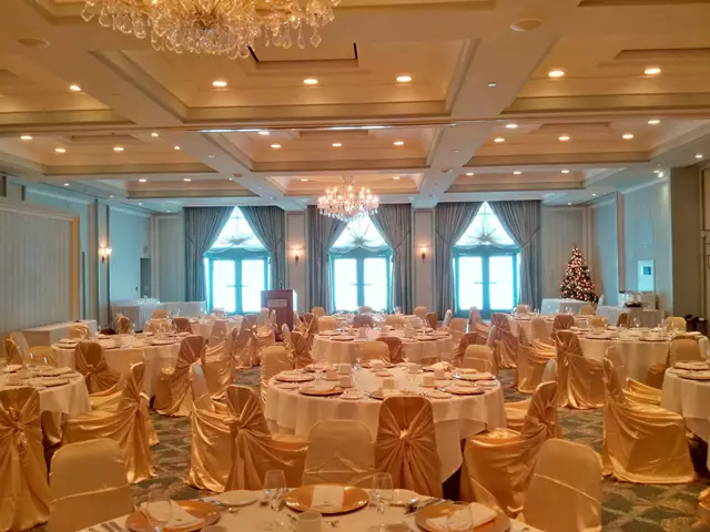 Banquet Halls: The Waterside Inn 4
