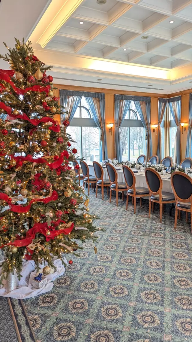 Banquet Halls: The Waterside Inn 5