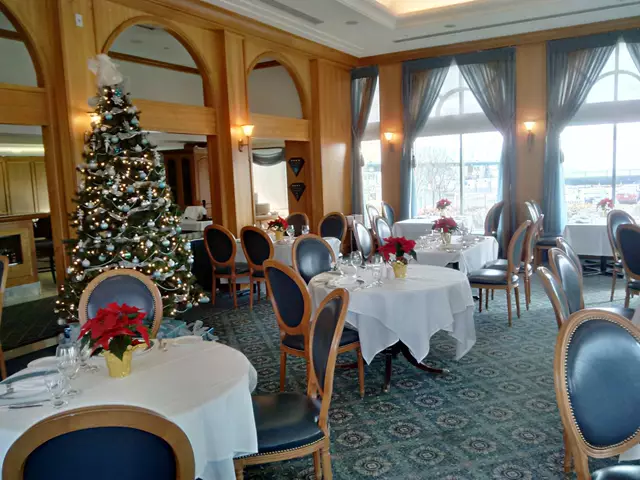 Banquet Halls: The Waterside Inn 5