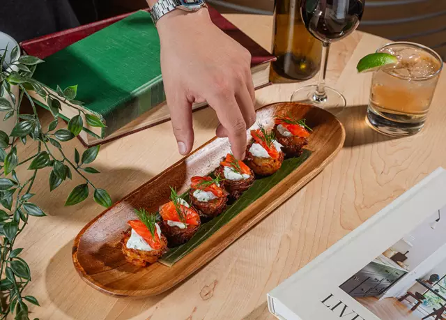 Restaurants: Third Place 5