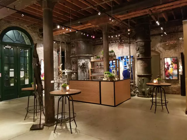 Galleries/Museums: Thompson Landry Gallery 2