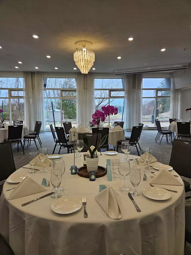 Golf & Country Clubs: Thornhill Golf & Country Club 1