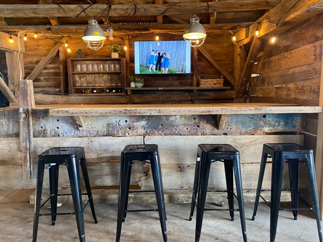 Barn Venues: Thunderbird Farm 2