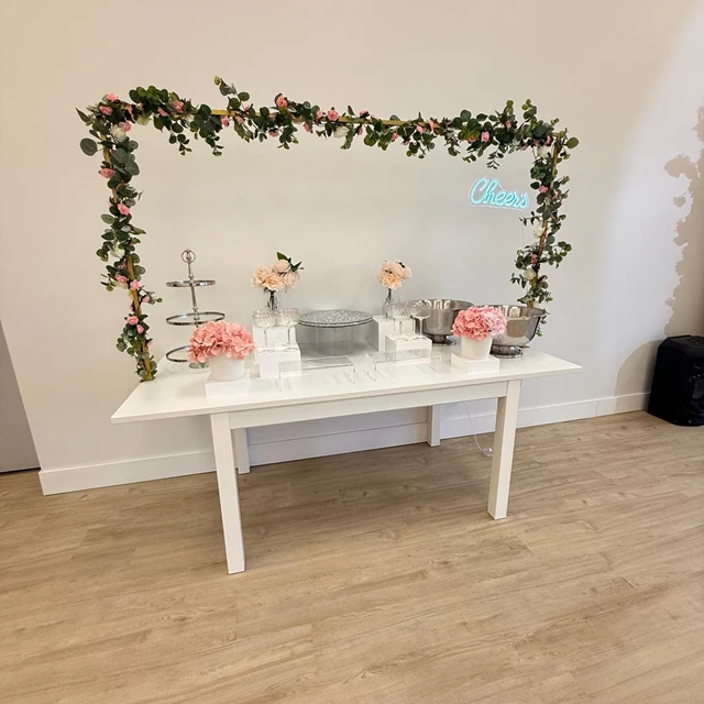 Special Event Venues: Tiara & Tuxedo Event Venue 20