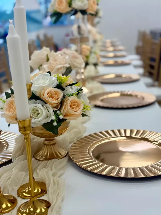 Special Event Venues: Tiara & Tuxedo Event Venue 20