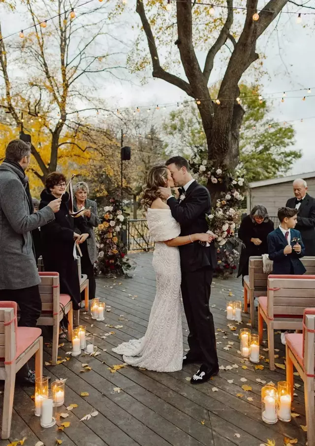 Restaurants: Toronto Beach Club 1